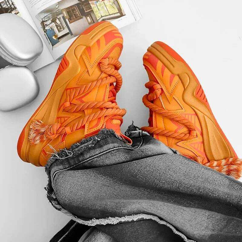 C Men's Breathable Cosy Trendy Fashionable Crowd Design Bread Shoes Men's Casual Thick Sole Comfort