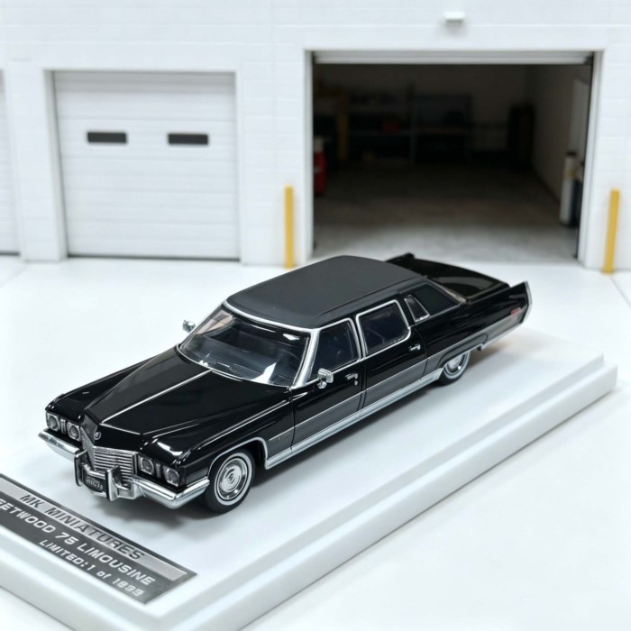 MK 1: 64 North Exhibition Limited Cadillac Wood Extended Version โมเดลรถโลหะผสม