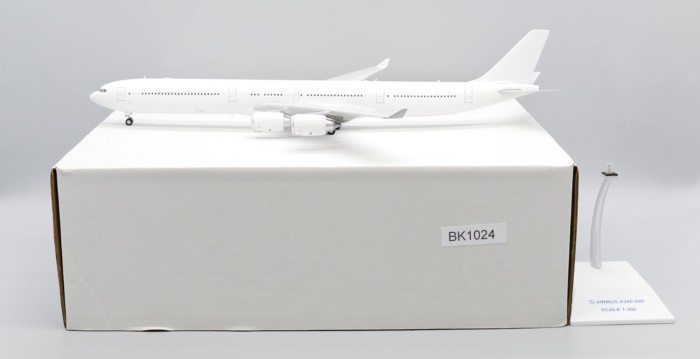 พร้อมสต็อก JC Wings White Machine A340-600 1: 200 Alloy Airliner รุ่น BK1024 Out of Print Car Model