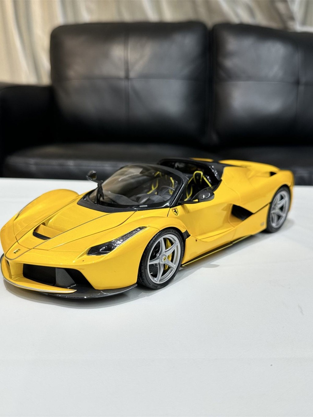 BBR 1: 18 Ferrari laferrari laferrari Convertible Aperta Alloy Full Open Car Model Out of Print Mode