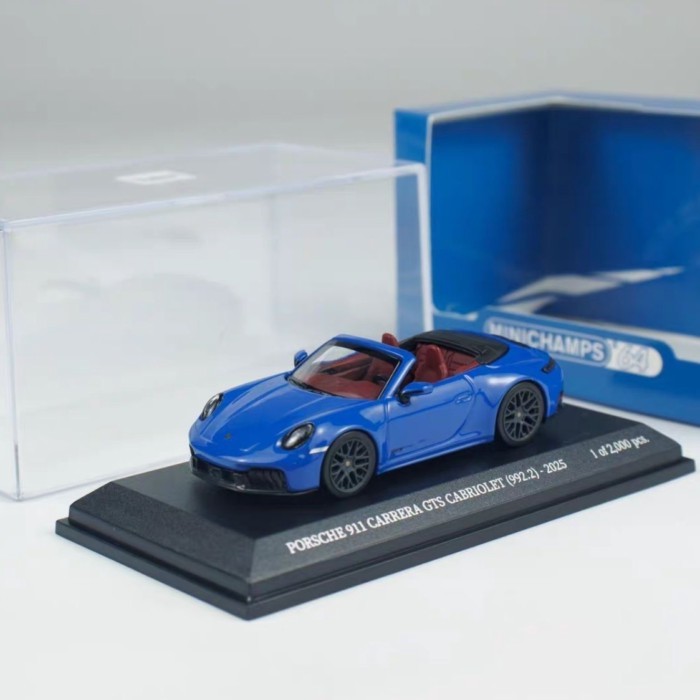 Mini Cut 1/64 Porsche 911 992.2 Carrera Convertible GTS Model