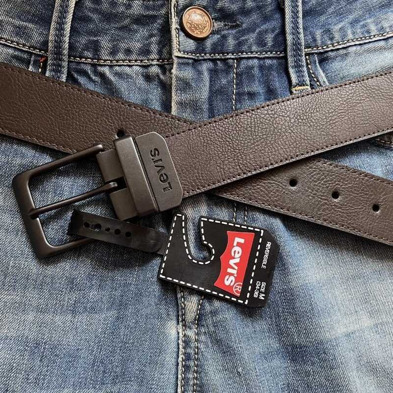 ยุโรปสไตล์อเมริกันผู้ชายLevis Letter Buckle Unique All-Matchเข็มขัดสบายๆธุรกิจเข็มขัดผู้ชายเข็มขัดอิ