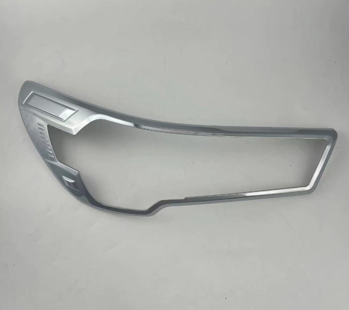 car headlight frame 2021 FOR TOYOTA HILUX REVO ABS Headlight Shade Decorative Frame Protector Car S