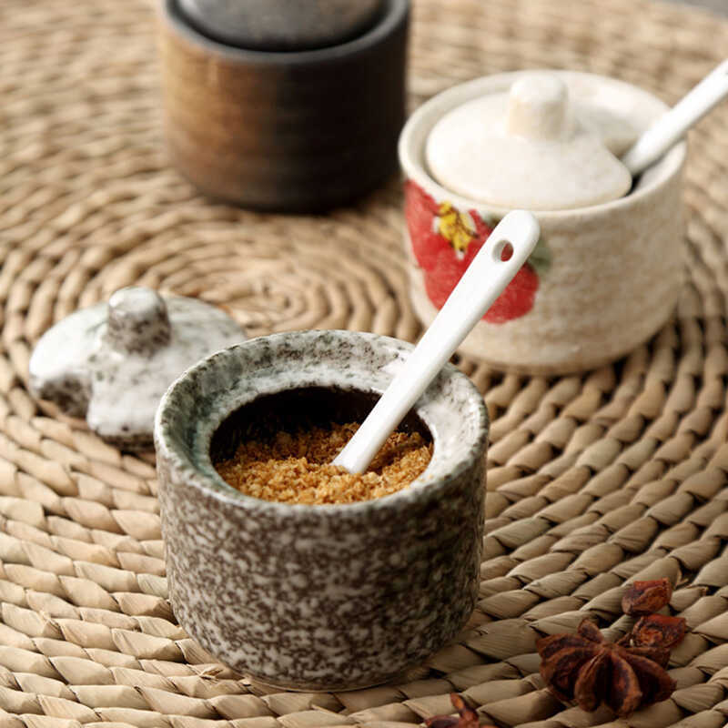 anese Style Seasoning Jar Condiment Ceramic Spice Box Kitchen Utensils Oil Salt Small Jar Seasoning