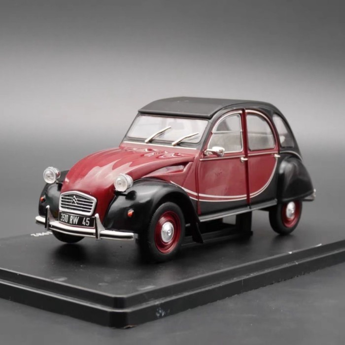 1/24 Citroen 2CV6 Charleston 1982 จี้ทอง