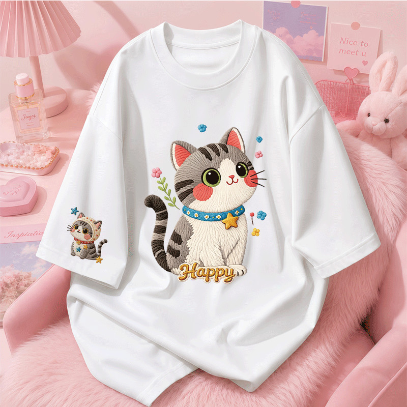 [COD] เสื้อยืดโอเวอร์ไซส์ ลายแมวน่ารัก คอกลม แขนสั้น ผู้หญิง ผู้ชาย เสื้อแฟชั่น สตรีท ผ้านุ่ม ใส่สบาย สีขาว สีดำ