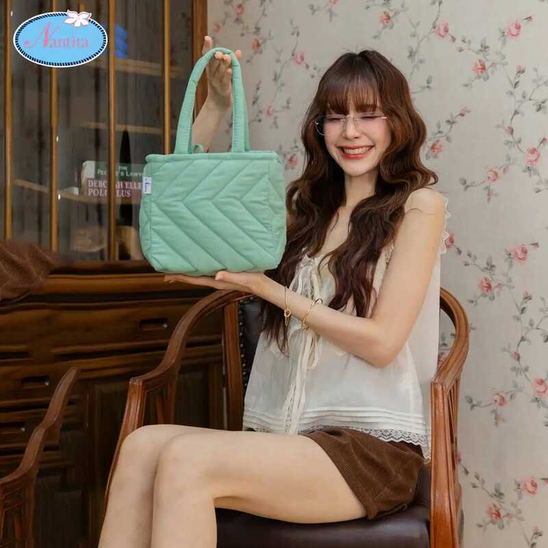 Nantita กระเป๋านุ่มนิ่มทรงถังปากรูด Sa002 567