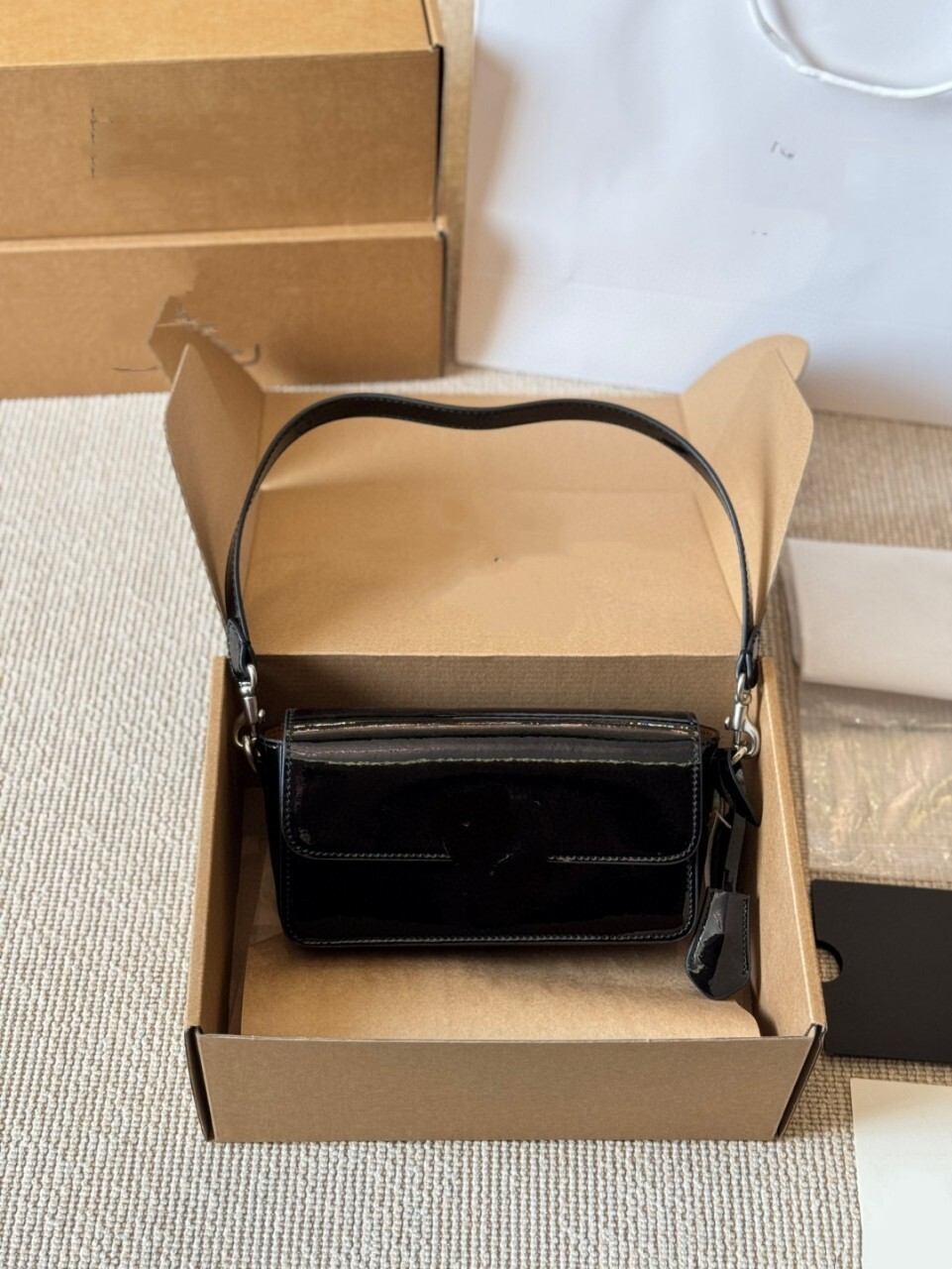 กระเป๋าสะพายCroseebody แบรนด์O'Reilly แฟชั่นสำหรับหญิง ปี2025