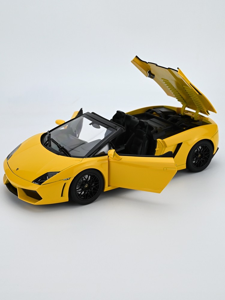 NOREV 1: 18 Lamborghini Galado Convertible Version รถโลหะผสมรุ่น LP560-4 สินค้าสําเร็จรูป