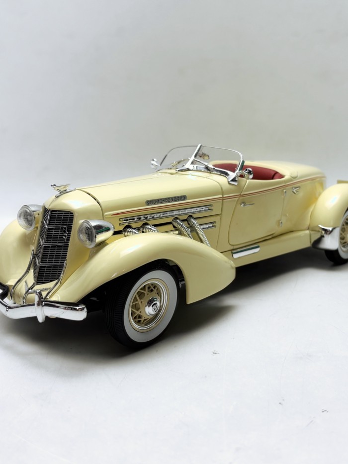 โมเดลรถ Limited Edition AW Anders ERTL 1/18 Auburn-Corte 851 Auburn American Classic Car Alloy Car M