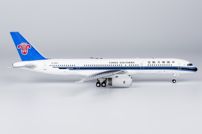 พร้อมสต็อก NG Brand 1: 200 China Southern Airlines B757-200 B-2853 B-2815 Model Out of Print Model
