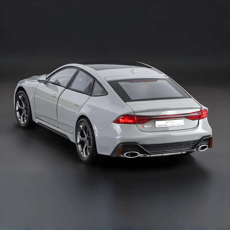 C 1:24 Audi Rs7 Sportback All New Luxury Medium Cars Alloy Diecast Model Car Sound Light Fine Colle