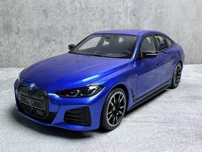 OTTO 1: 18 BMW BMW I4 M50 2021 รถเรซิ่นรุ่น OT453 Collection Gift