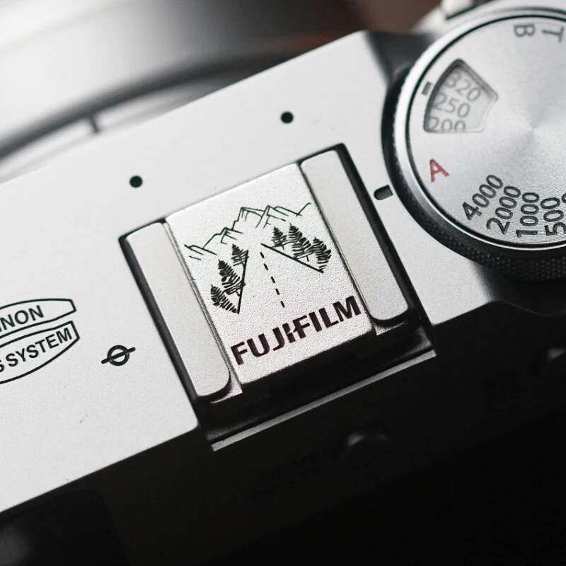 กล้องร้อนรองเท้าเย็นรองเท้าสําหรับ Sony A7M4 A9M3 A7C2 Fujifilm XT50 Nikon Z6III ZF Canon R5 Mark II