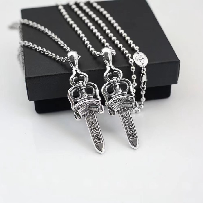 Chrome Hearts ใหม่ Chrome Hearts สร้อยคอ Cross ส่วนบุคคล Holy ดาบใหญ่จี้ Retro สร้อยคอเก่าสําหรับชาย