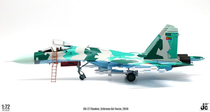 พร้อมสต็อก JC Wings Eric Tria Air Force SU-27 SU 27 Fighter 1: 72 โมเดลรถรุ่นลิมิเต็ด