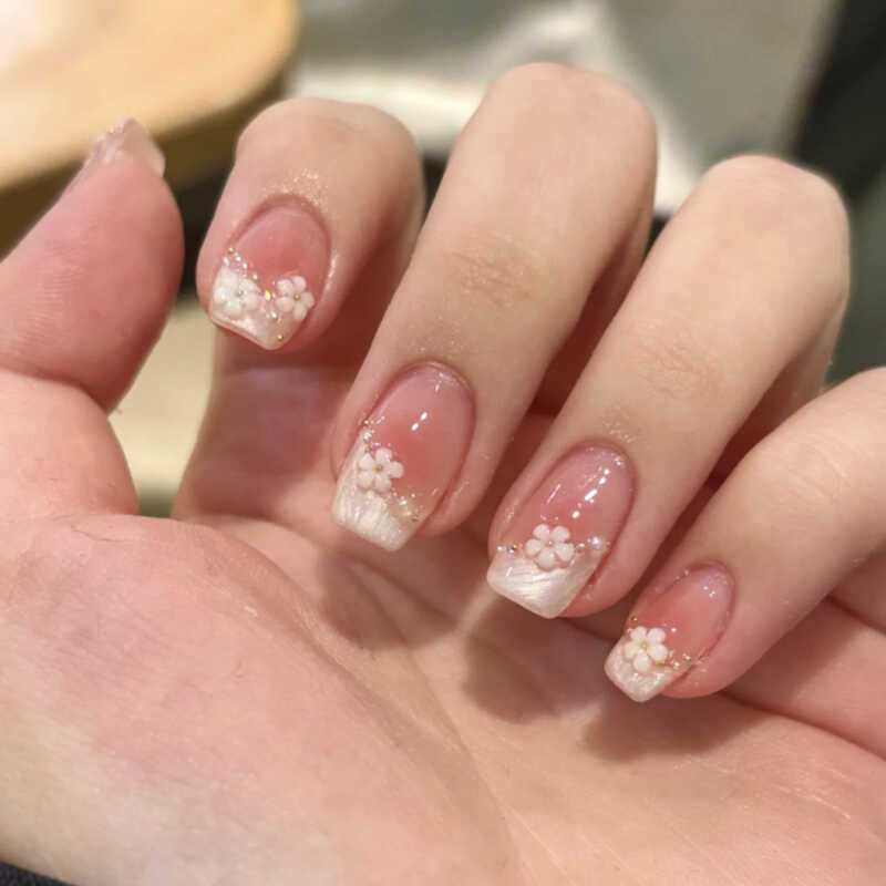 French Pearly Nails Wearable Blush Nail เล็บปลอม เล็บสี่เหลี่ยมสั้น