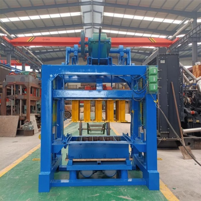 2025 New Brick Making Machine 2-45 Cement Brick Making Household 220V Single-phase Electric Small M