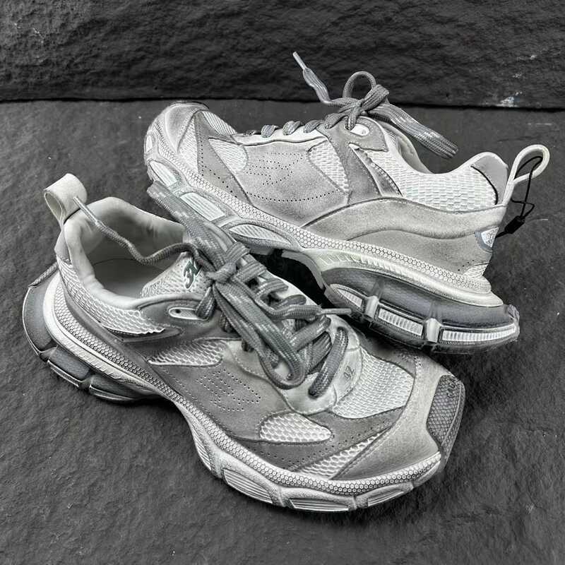 Paris 3xl Daddy Shoes Suede Suede หนา-Soled รองเท้ากีฬาลําลองคู่เพิ่มความสูง