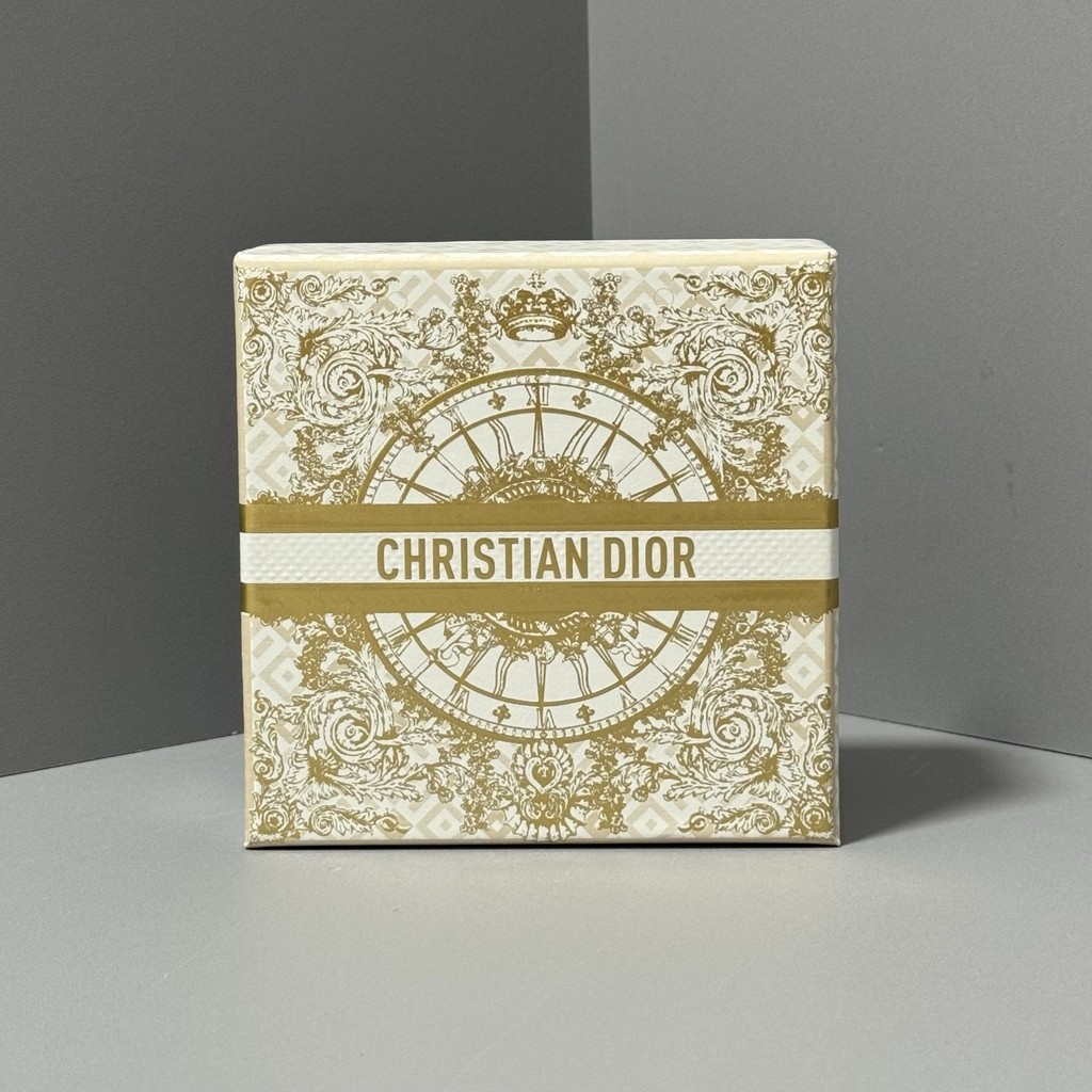 ที่ต้องการ❤ P80 เรียบหรู ชุดสองชิ้นคริสต์มาสลิปสติกหลอดสีทอง❗No Remarks Random Hair Color บรรจุ 3.5g