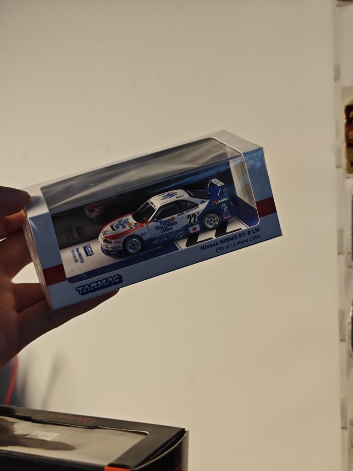 TARMAC TW 1: 64 NISSAN R33 NISMO LM โมเดลรถอัลลอย