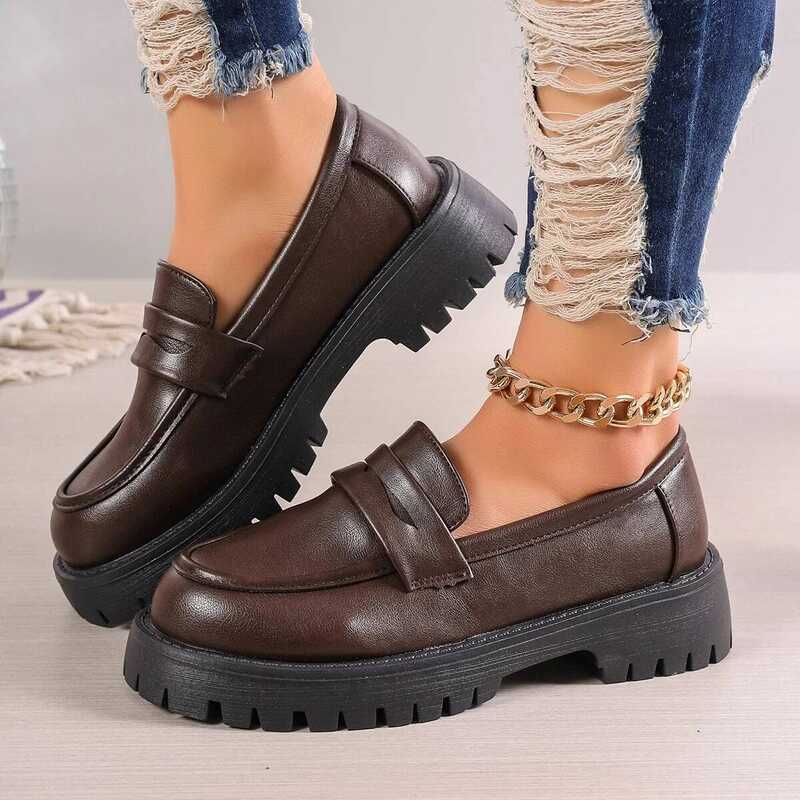 ers Woman 2025 British Style Black Brown PU Leather Shoes for Women Comfort Slip On Flats Plus Size