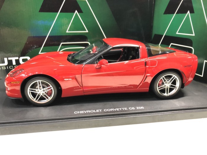 Autoart Autoart 1/18 Chevrolet Corvette Corvette C6 Z06 เวอร์ชันหายาก