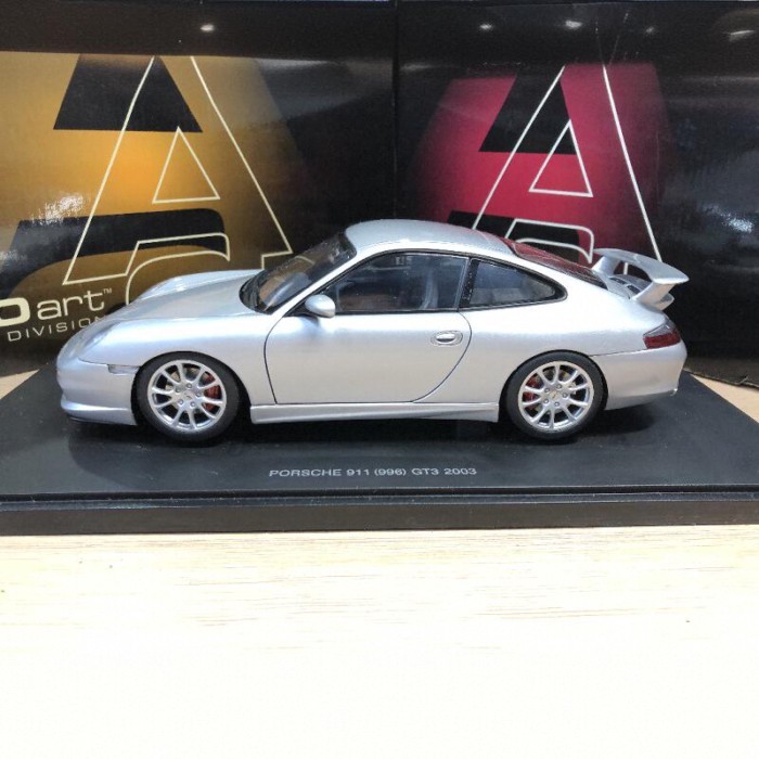 Autoart 1/18 Porsche Porsche 911/996 GT3 2003 สีเงิน หายาก
