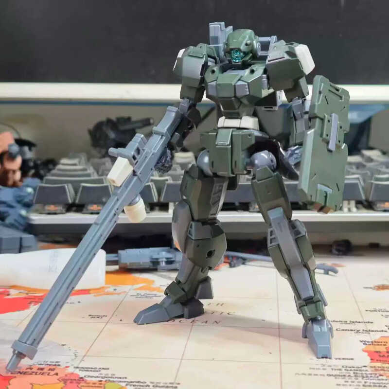 4 V-Gilante Tactical Military Mecha Assembly Model Kit 2 Pieces 1 Box Assault Trooper Action Figure