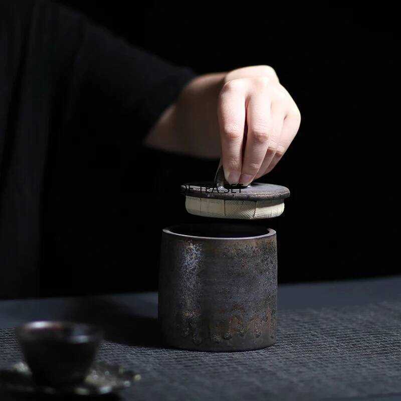 e Tins Porcelain Sealed Jar Household Large And Small Size Japanese Style Container Box Jar Storage