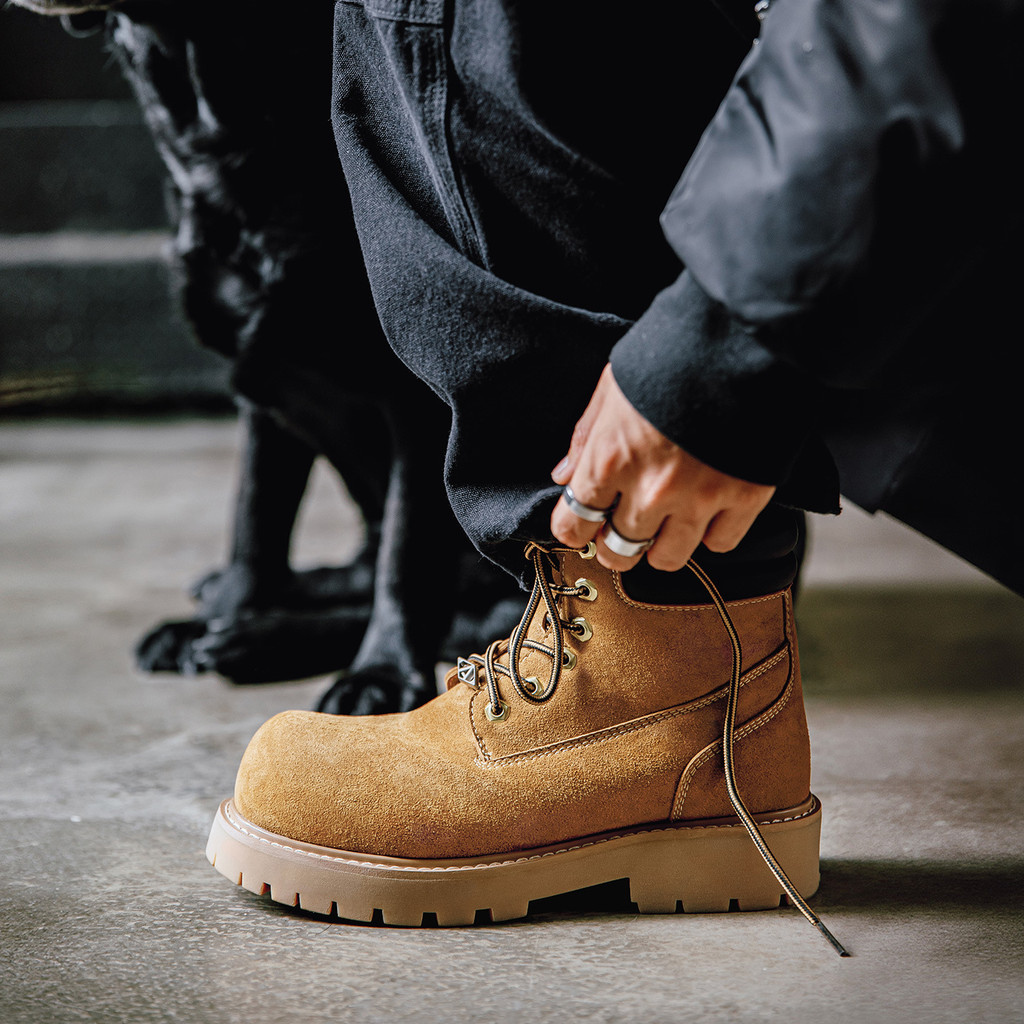 MRA High-Top Derby รองเท้าผู้ชาย 2025 สไตล์ใหม่ฤดูหนาว Retro Rhubarb รองเท้าหนา Soled ความสูงหัวใหญ่เครื่องมือ Martin รองเท้า