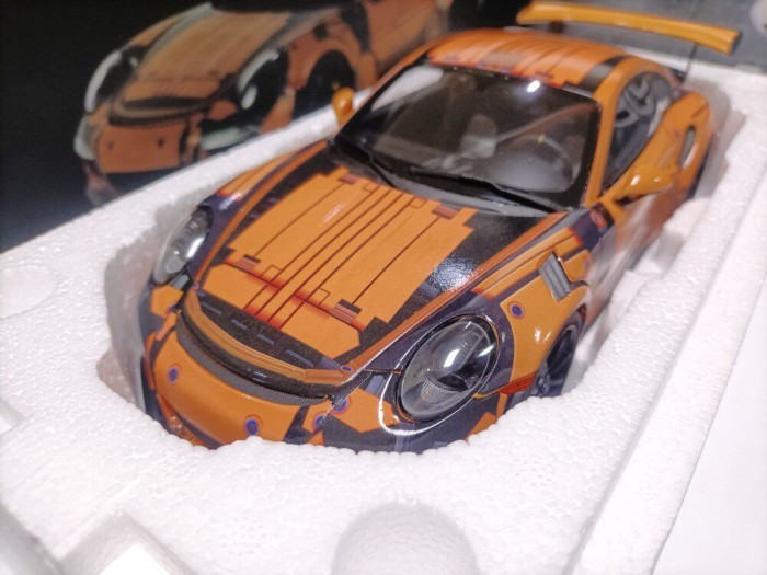 Gt Spirit 1 18 Porsche รถสปอร์ตรุ่น Porsche 911 991 GT3 RS Building Block ภาพวาด