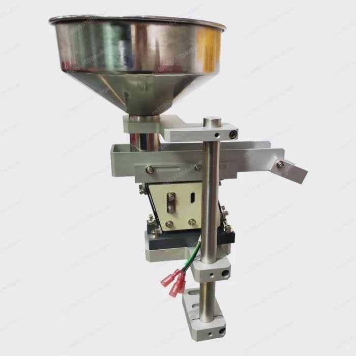 Vibration plate silo, small storage silo, vibration plate automatic feeding device, full material s