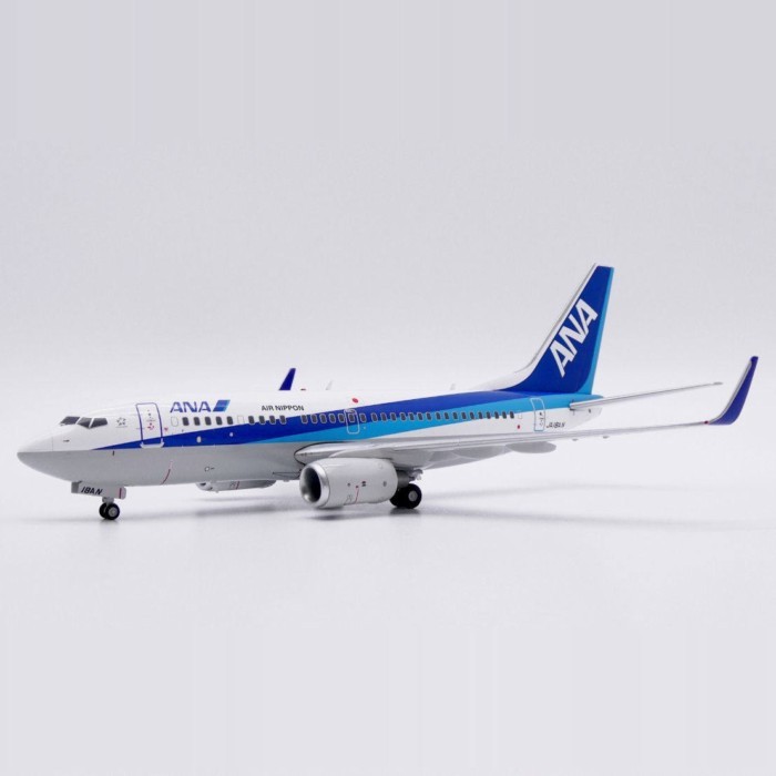 พร้อมสต็อก JC Wings 1: 200 ทั้งหมด Nikko ANA B737-700 JA18AN เครื่องบินรุ่น Out of Print Model