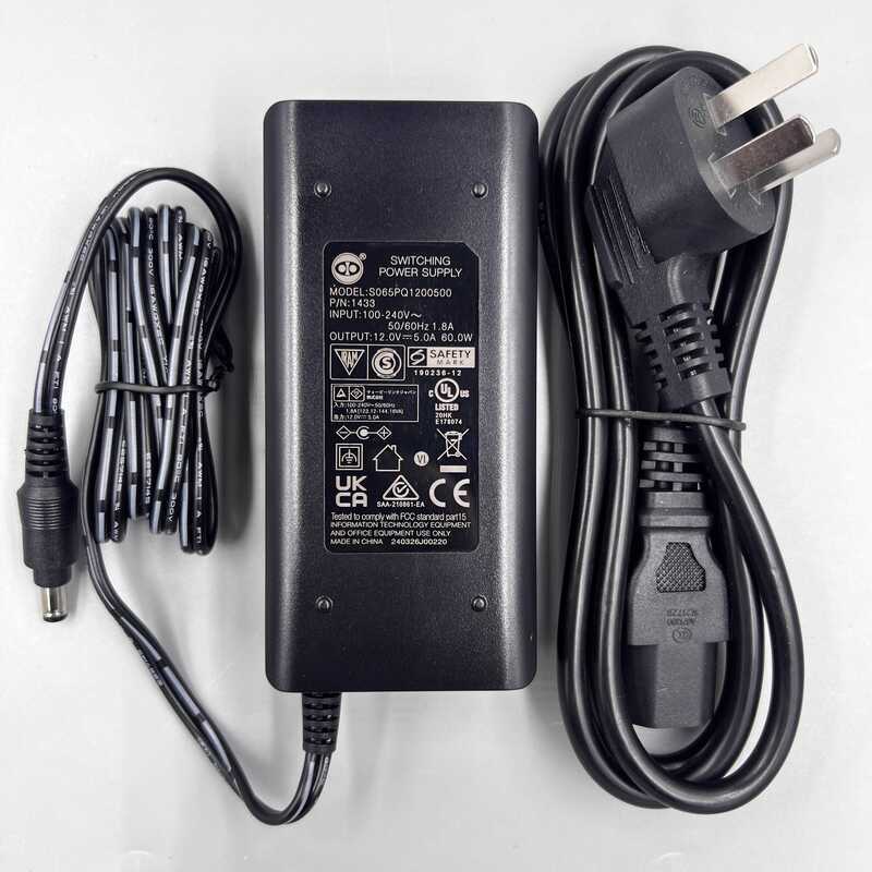 อะแดปเตอร์ไฟ 12V5A ดั้งเดิม S065PQ125 เหมาะสําหรับการตรวจสอบจอแสดงผล 60W 5.5 * 2.1 มม.