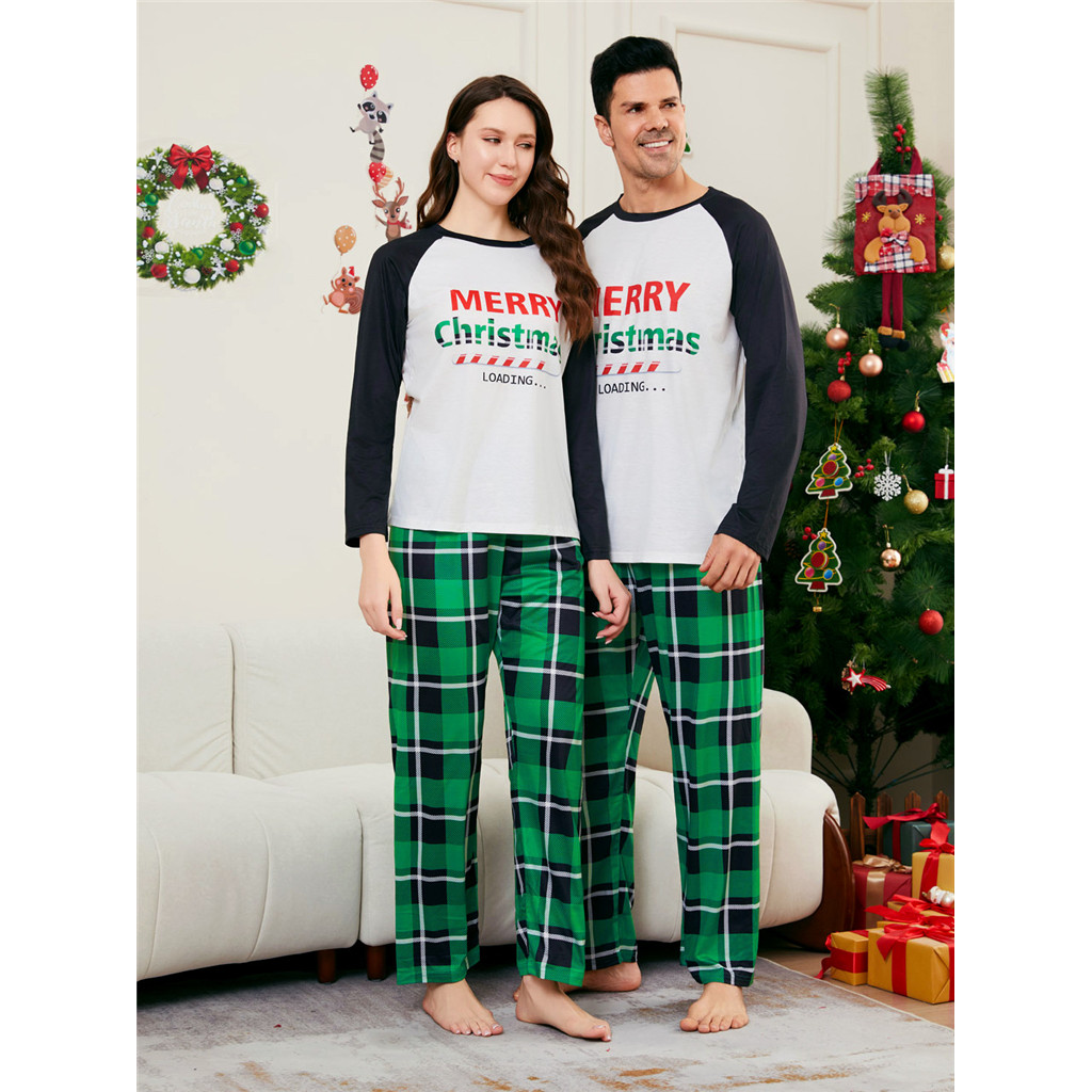Merry Christmas ชุดนอนชุดตัวอักษรพิมพ์แม่ลูกชุดนอนชุดแขน O คอชุดนอน Xmas ดูนุ่ม Pjs