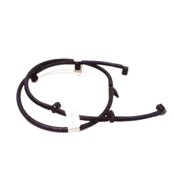 เหมาะสำหรับ Mercedes-Benz M642 GL350 GL400 GL500 ML350ML400ML450 น้ำมันดีเซลสุทธิท่อ