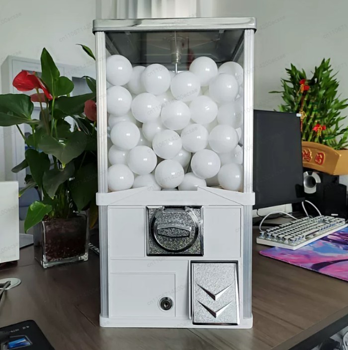 Metal And ABS Construction Candy Machine Dispenser Toy Vending Machine For Game Stores Retail Use