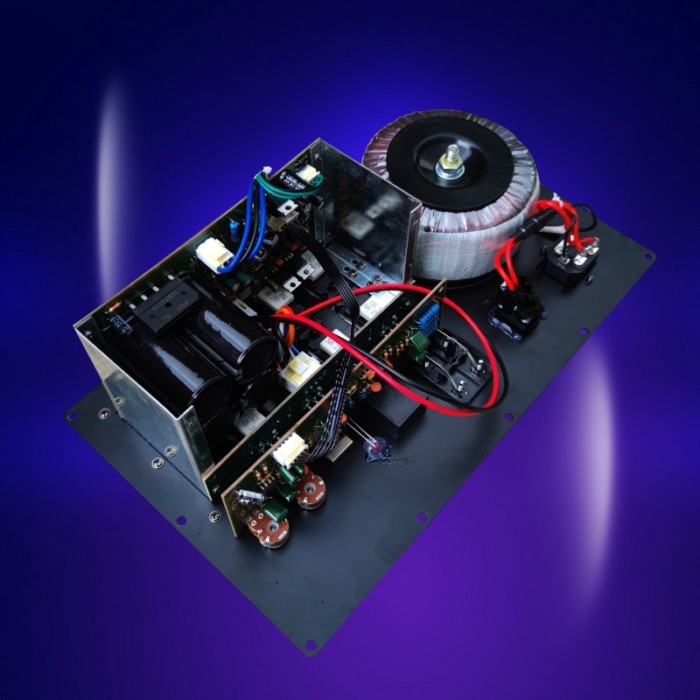 1500W High Power Subwoofer Amplifier Board  8 Transistors Pure Active Subwoofer Board for 18 Inch S