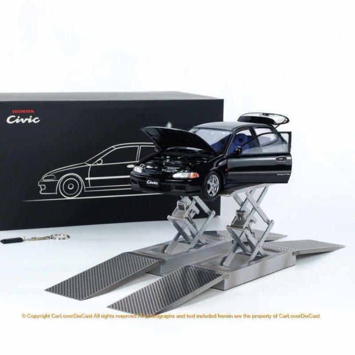 LCD 1: 18 Honda EG6 SiR รถรุ่น LCD18018-BL