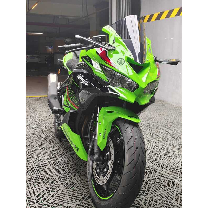 C กระจกมองหลังปีกคงที่ที่ปรับแต่งได้สำหรับ Kawasaki Zx4rr Zx25r Zx6r ที่ปรับแต่งได้เพื่อการแข่งขัน