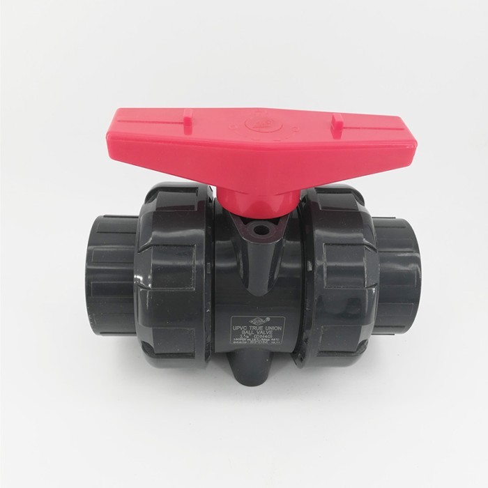 True Union ball valve UPVC DN32/DN40 plastic manual valve 150 PSI pressure socket end