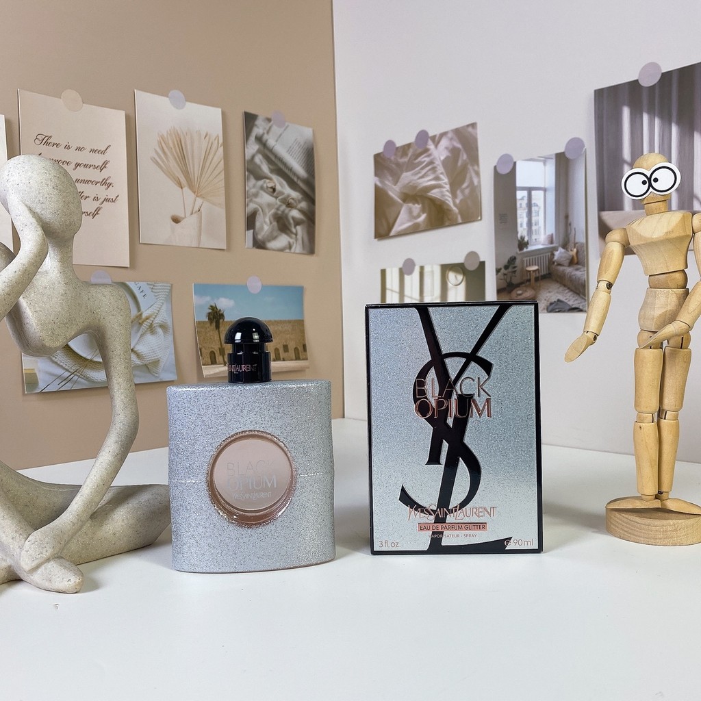 แฟชั่นขายตรงยิงจริง❤ พี60. Saint Laurent Black Opium Shining Silver Version น้ําหอม 90ml หนึ่งต่อหนึ