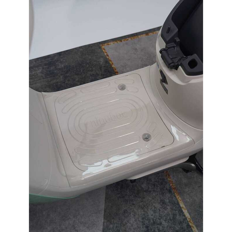 เสื่อเท้าโปร่งใสโปร่งใสเหมาะสําหรับหมายเลข 9 รถยนต์ไฟฟ้า Q3/Q80C/Q85C/Q70c/Qzmix เสื่อเท้า เสื่อพลาส