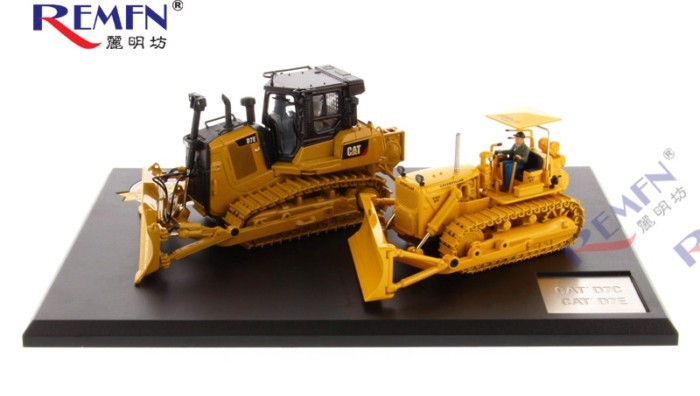 DM Cat D7E Track-Type Carter Track Bulldozer ชุดโลหะผสมรุ่น 1: 50 85561