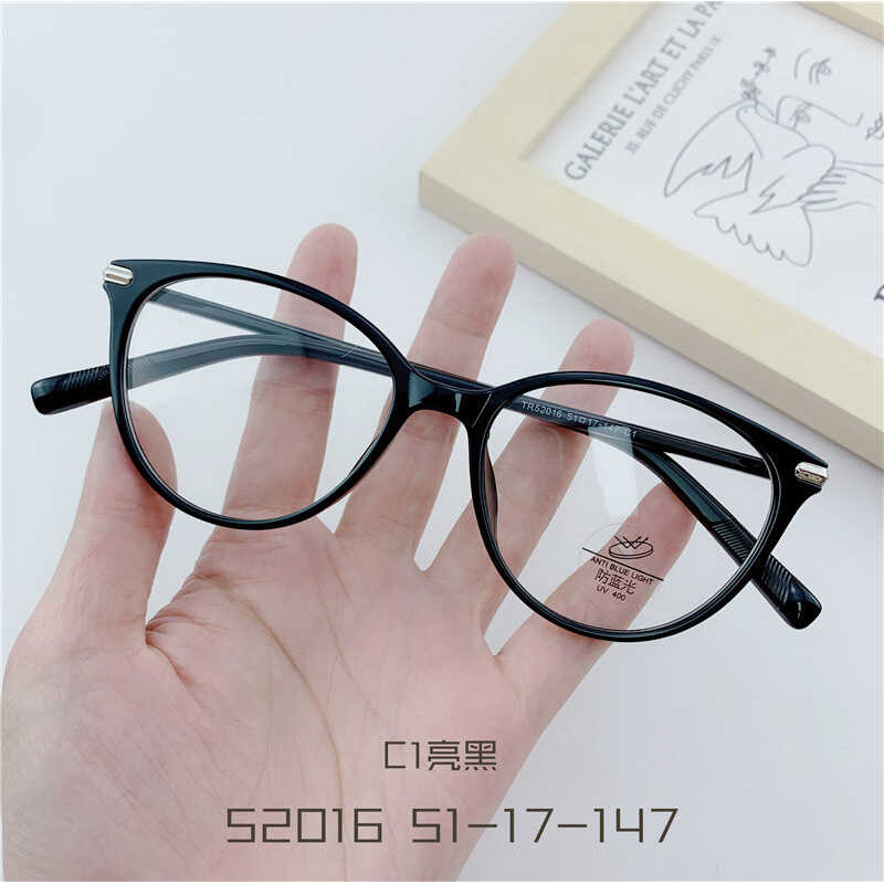 กรอบแว่นตาออปติคอลหญิง TR90 ออกแบบเฉพาะสำหรับใบหน้าทุกทรง ความทนทานและเบาสบาย