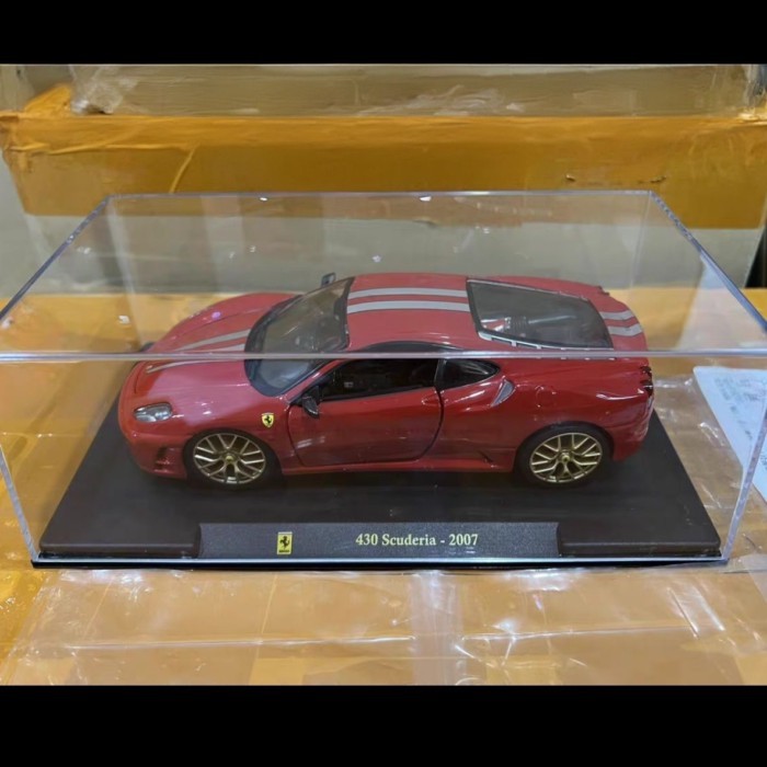 1/24 Ferrari F430 Scuderia 2007 รถสปอร์ตรุ่นโลหะผสมสองประตู Steerable