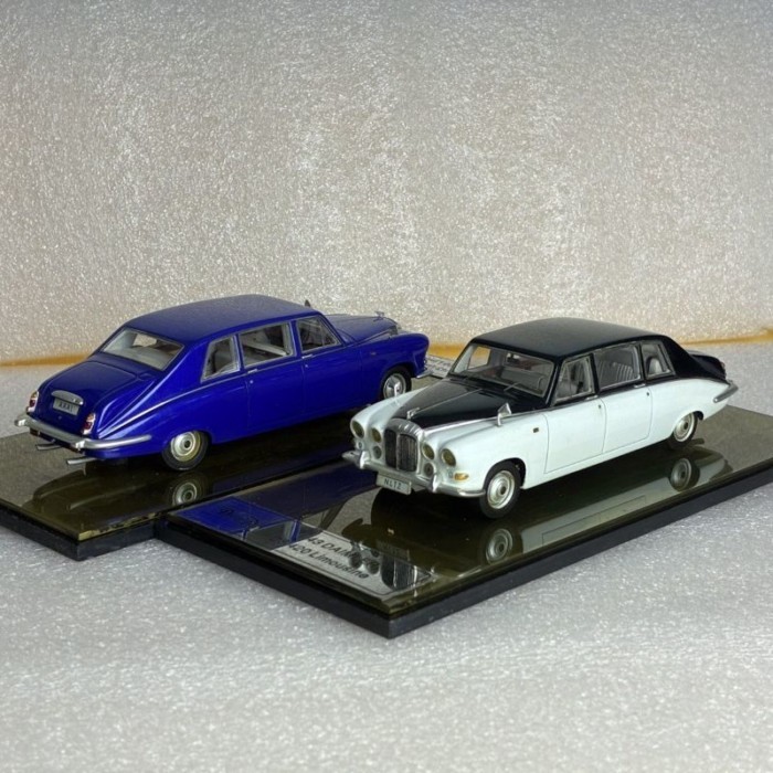 สินค้าเก่ามีตําหนิเล็กน้อย 1/43 Daimler Daimler DS420 ยี่ห้อ Oxford Diecast เรซิ่นรุ่น Limited Editi