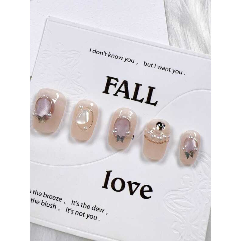 Baroque Sunset Shimmer ดอกไม้นูน Handmade สวมใส่เล็บ High-End Whitening เล็บสั้น Patch ที่ถอดออกได้