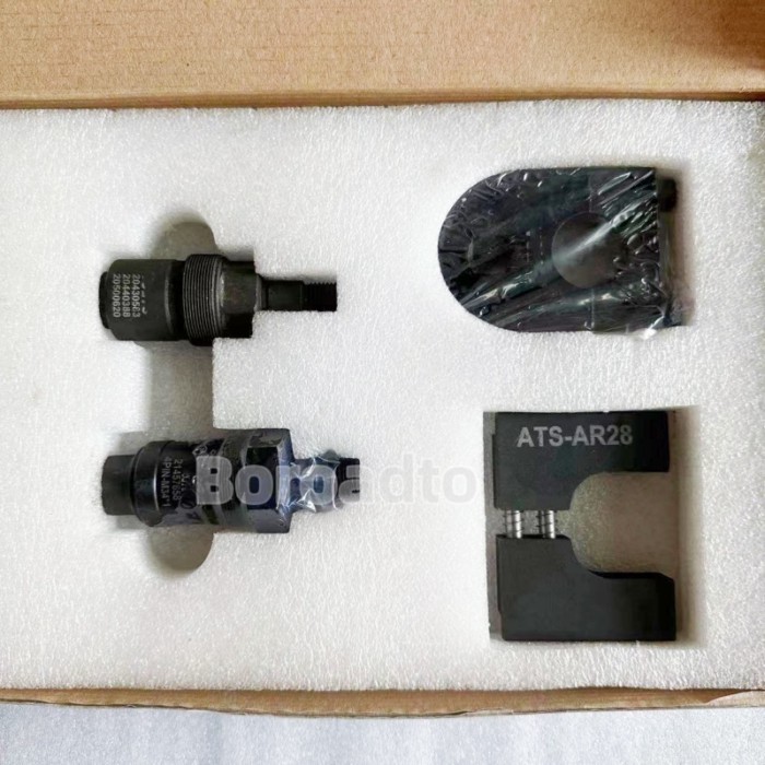 2 Pin 4 Pin Common Rail Diesel Injector Adaptor E1 E3 Fuel Pump Nozzle Clamp Disassembly Assembly R